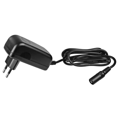 Makita TE00000211  hálózati adapter CF101DZ-hez